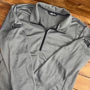 The North Face 1/4‎ Zip Sweatshirt Men MEDIUM Grey 5 Hour Energy Embroidery Logo